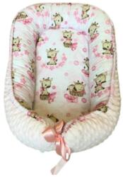  Kétoldalas pamut/minky babafészek kókuszbetéttel - Rózsaszín zsiráf