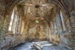 DIMEX ART Fototapetă vlies biserica uitată 375 x 250 cm