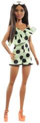 Mattel Barbie Fashionista Baba Fekete Pöttyös Ruhában