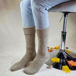 Aura Via Női visszahajtós gyapjú zokni - anyagában mintás Mogyoró, 38-41 100268