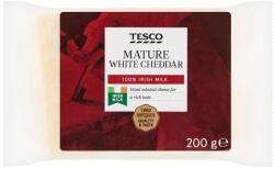 Tesco zsíros, kemény cheddar sajt 200 g
