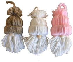 Aztadejó kézműves manó dísz - 1 darab fonalból készült karácsonyfadísz, ajándékkísérő (MANO10)