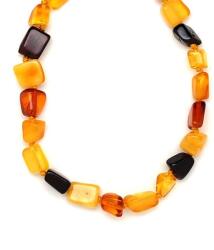 R. M. ékszer Borostyán csiszolt 4-8x6-12mm nyaklánc 45cm (023612)