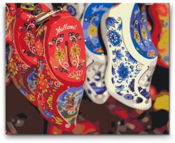  Festés számok szerint - Fa cipők - Hollandia Méret: 40x50cm, Keretezés: Kartonlemezen