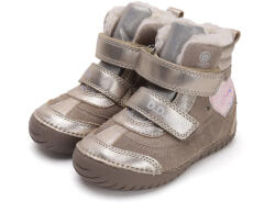 D. D. Step bélelt téli csizma, LED világítással, szívecskés (25-30 méret) W050-42707D (30)