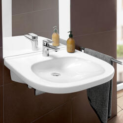 Villeroy & Boch ViCare fali kerámia mosdó 56x55 cm csaplyukkal, CeramicPlus felület, alpin fehér 411956R1 (411956R1)