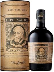 Diplomático Selección de Familia rum DRS (0, 7L / 43%)