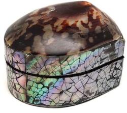 R. M. ékszer Ékszertartó doboz barna-fehér elegáns mini díszdoboz 5×4 cm (026029)