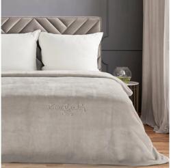 EUROFIRANY Clara1 Pierre Cardin takaró Sötét bézs 160x220 cm - 700 g/m2