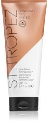 St. Tropez Gradual Tan Tinted Daily Firming Lotion önbarnító testápoló krém a fokozatos barnulásért 200 ml