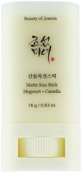 Beauty of Joseon Matte Sun Stick Mugwort + Camelia SPF 50+ fényvédő stickben 18 g