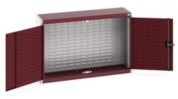 bott Cubio akasztós szekrény, zsalu hátlap, 70 x 105 x 32, 5 cm, szürke-piros