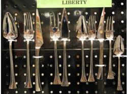 Pintinox LIBERTY rm. tálalókanál LOSE