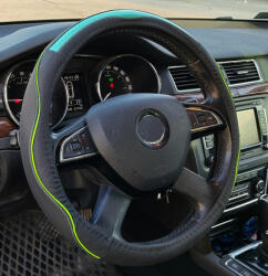  Univerzális műbőr kormányvédő - 38cm - fekete-zöld - 2396GR