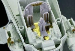 Revell Star Wars The Mandalorian: Razor Crest Platinum Edition Sci-Fi építőkészlet 1: 72 (06788) (06788)
