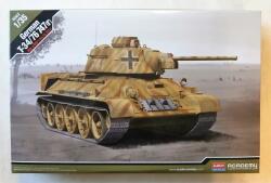 Academy Models 1/35 T-34/76 747(r) tank modell (AC13502)