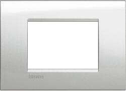 Legrand LL takarókeret 3m szögletes LNA4803GL (LNA4803GL)