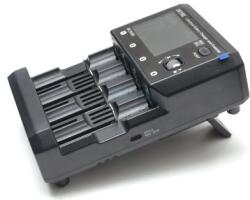 SkyRC MC5000 töltő