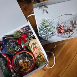 Winter Magic Ajándékdoboz - Zöld fenyőfás doboz