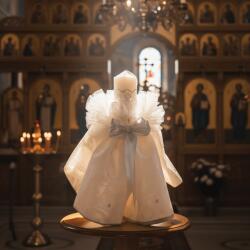 Ie Traditionala Lumanare de botez alba imbracata in satin si dantela