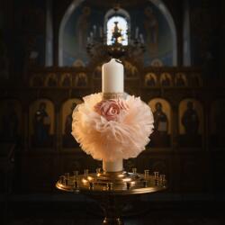 Ie Traditionala Lumanare de botez cu trandafiri roz si tulle fin