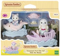 EPOCH Sylvanian Families, Amusement Park Ride Set - Ride the Waves, set de joaca cu figurine, 5820 Figurina