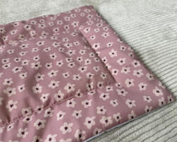 PetitLaMisska Borostyános párna - Pöttyök púder alapon (356688)