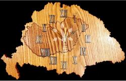 Fa-Time Magyarország óra (MO-16_087) (MO-16_087)