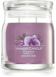 Yankee Candle Wild Orchid ароматна свещ Signature 368 гр