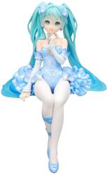  Statuetă FuRyu Animation: Hatsune Miku - Hatsune Miku (Noodle Stopper) (Flower Fairy Nemophila Pail Blue Color Ver. ), 15 cm (FRYU36679) Figurina