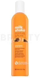Milk Shake Moisture & More Shampoo tápláló sampon hidratáló hatású 300 ml