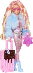 Mattel Barbie Extra Fly: Téli ruhás Barbie (HPB16) (HPB16)