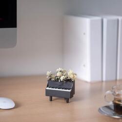 Vog und Arths Műnövény dekoráció - zongora - 8 x 9 cm - 4 féle (GL600)