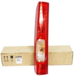 Original Renault Lampa spate stanga ORIGINAL RENAULT 8200415250 (8200415250)