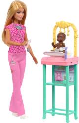 Mattel Barbie: Karrierista Barbie baba szettben - Gyerekorvos (JCR72)