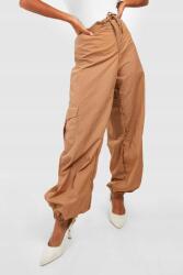 Boohoo Barna zsebes nadrág, Size 36, 100% nylon, cargo szabás (gzz28151-197)