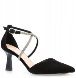 Kotyl Magassarkú cipő csillogó csíkokkal Kotyl 3713 Fekete 34 (KOTYL 3713 CZARNY ZAMSZ(czarny))