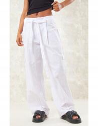 Prettylittlething Fehér Csíkos Nadrág (40) (565318)