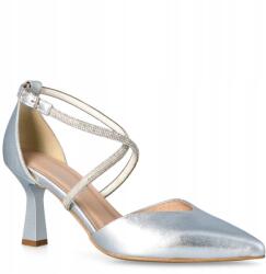 Kotyl Magassarkú cipő csillogó csíkokkal Kotyl 3713 Ezüst 41 (KOTYL 3713 SREBRNY LICO (srebrny))