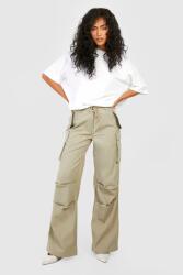 Boohoo Egyenes Szárú Military Nadrág (38) (548740)