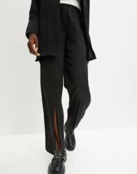 Bonprix 42-ES Szatén Nadrág Kivágással