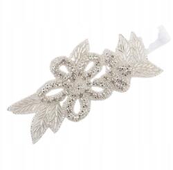  Divatos akcentus a kis divattervezők számára