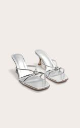  A44122 Prettylittlething Wide Fit Ezüst Magassarkú Flip-flop Papucs (34) 37 (CNM0235)