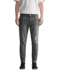 Reserved KC26211 Férfi Farmer Nadrág Slim Fit Zsebek (12) 31