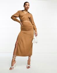 Aria Cove Szatén MIDI Ruha Kivágással (36) (571508)