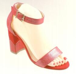 Laura Messi 1978 szandál piros 36-os méret (1978)