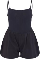 Prettylittlething Fekete Klasszikus Rövid Overál Prettylittlething Vállpántokkal 42-ES