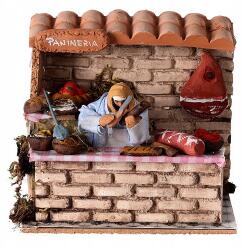 Włoska Mozgatható betlehem figura 'Felvágottak eladója', 220V- 10cm magas figurákhoz (11616)