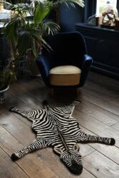 Doing Goods Вълнен килим Stripey Zebra L/152 x 109 cm (1.45.10.074.900.5)