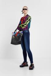 Desigual Sötétkék Farmer Cső Hímzés (24) (18SWDD61_5161)